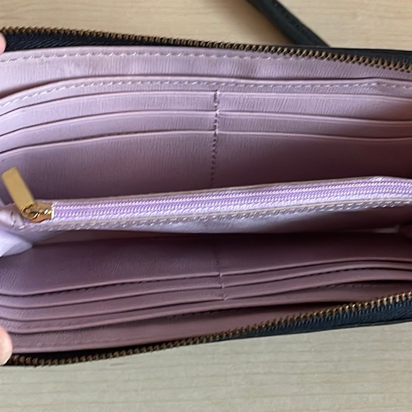 Fossil Wallet - Picture 3 of 3